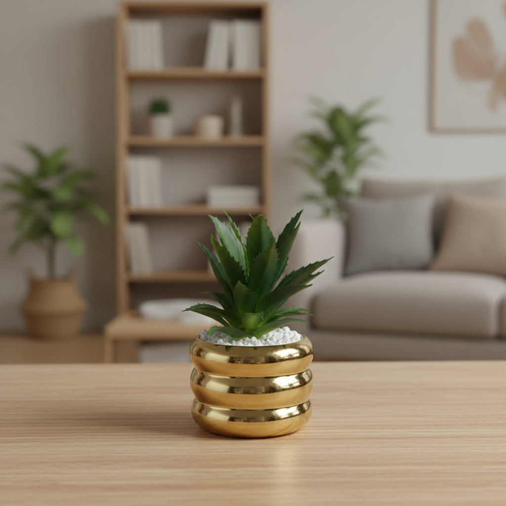 Lined Plant Pot
